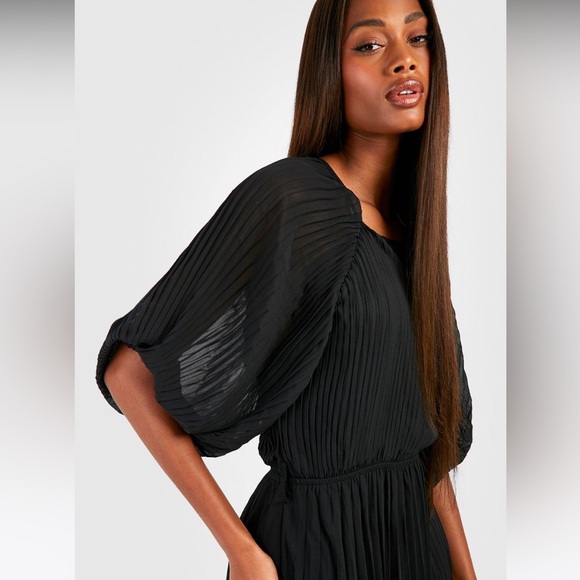 NWT Boohoo Pleated Puff Sleeve Midi Dress - Picture 5 of 5